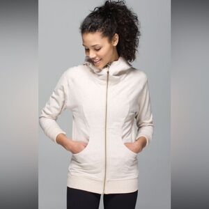 Lululemon On The Daily Hoodie 6 Athleisure workout yoga outdoors travel‎